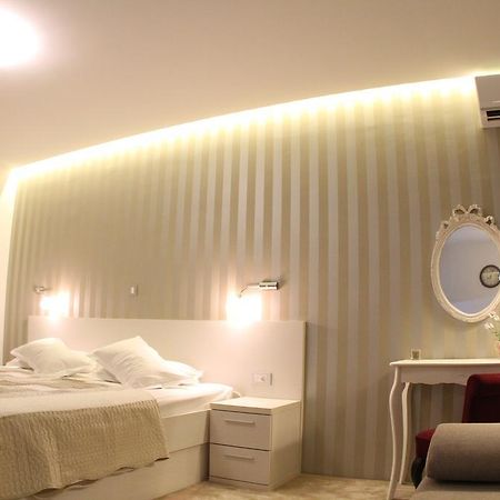 Studio Apartments Mirakul Сплит Номер фото