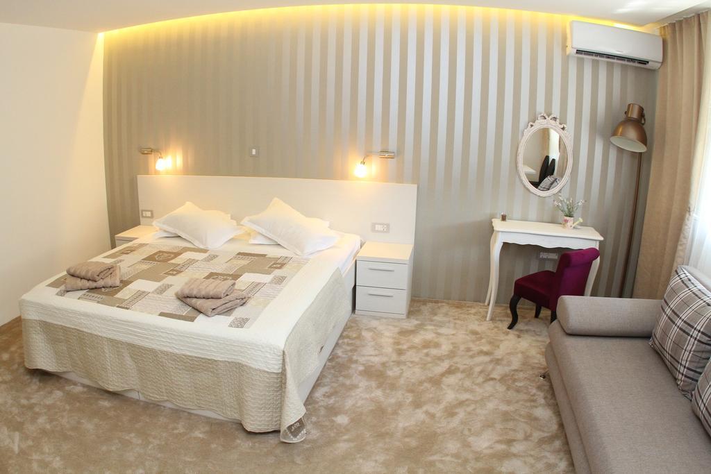 Studio Apartments Mirakul Сплит Номер фото