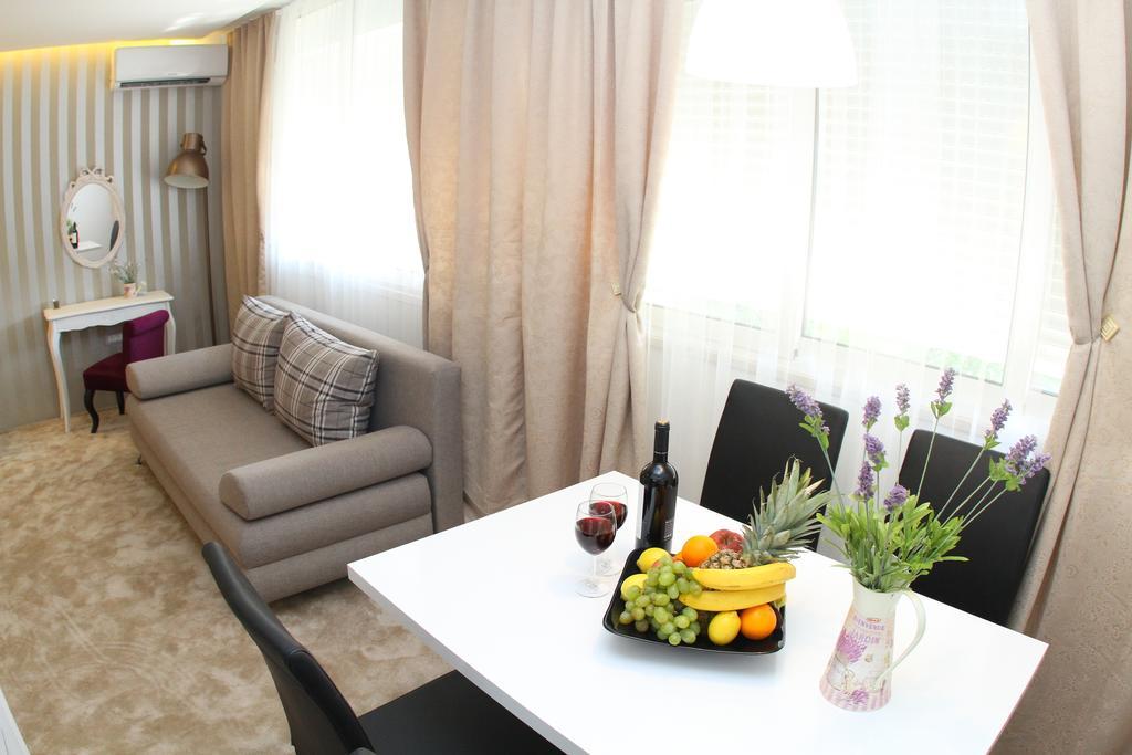 Studio Apartments Mirakul Сплит Номер фото