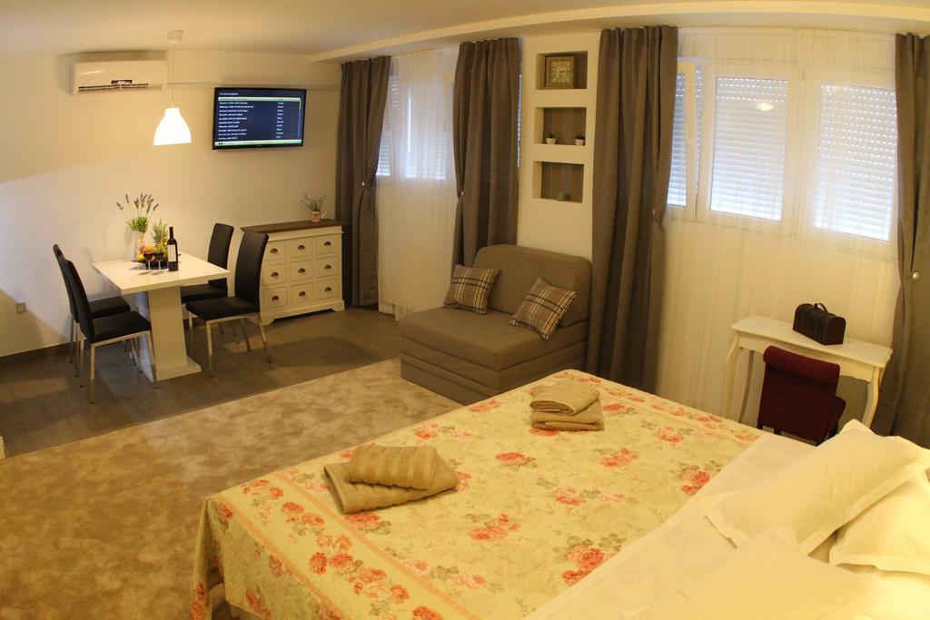 Studio Apartments Mirakul Сплит Номер фото