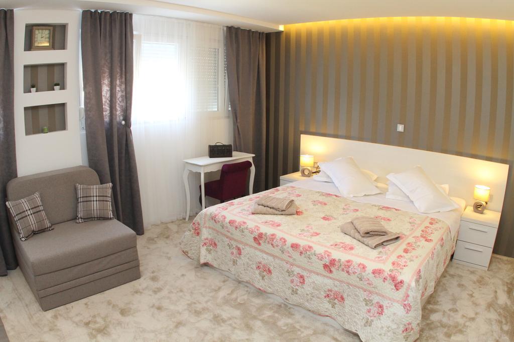 Studio Apartments Mirakul Сплит Номер фото