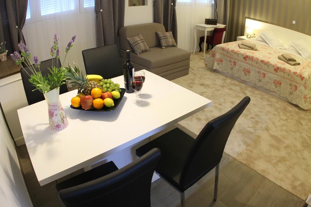 Studio Apartments Mirakul Сплит Номер фото