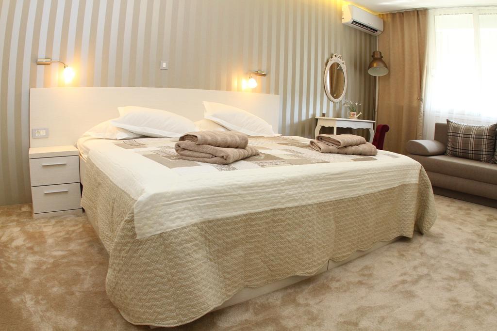 Studio Apartments Mirakul Сплит Номер фото