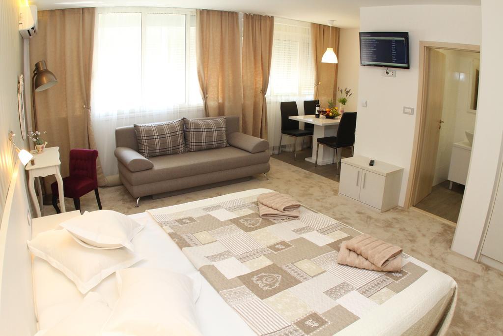 Studio Apartments Mirakul Сплит Номер фото